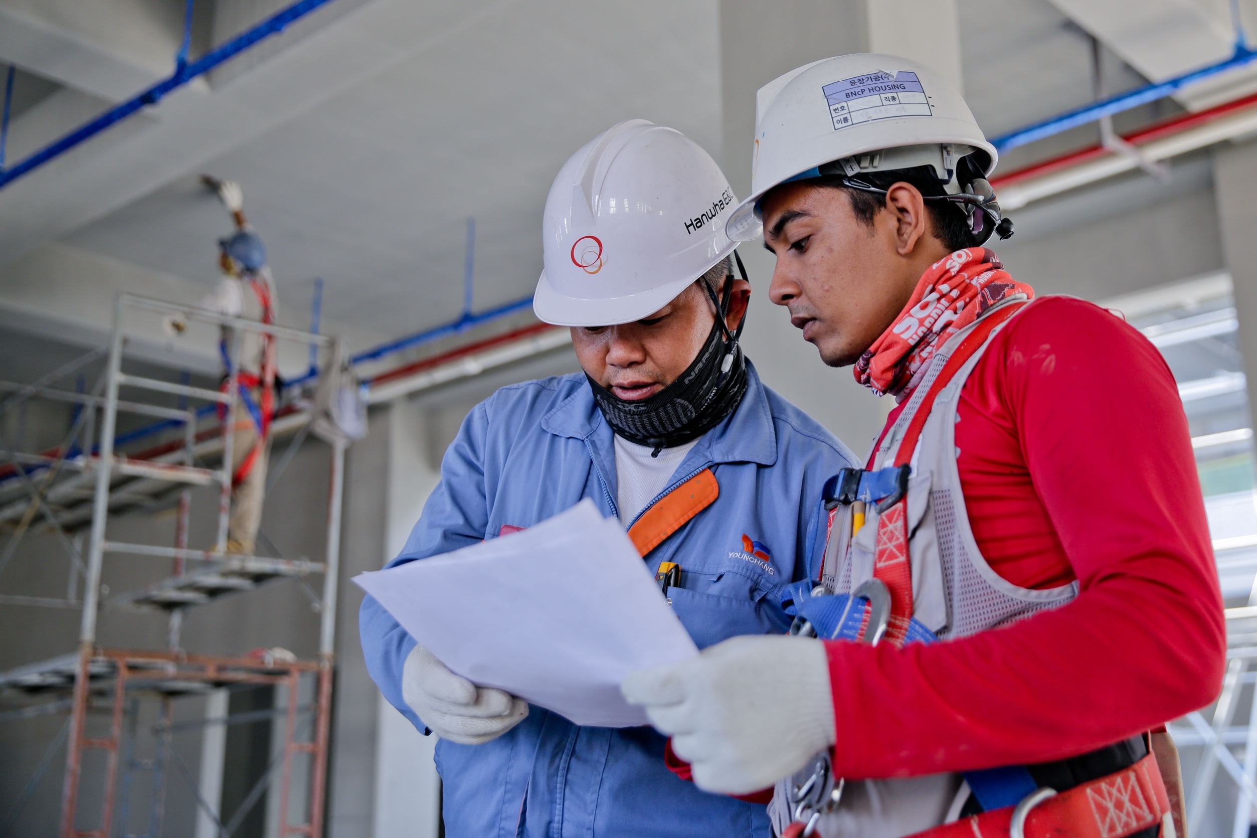 Contractor subcontractor controls inspection review
