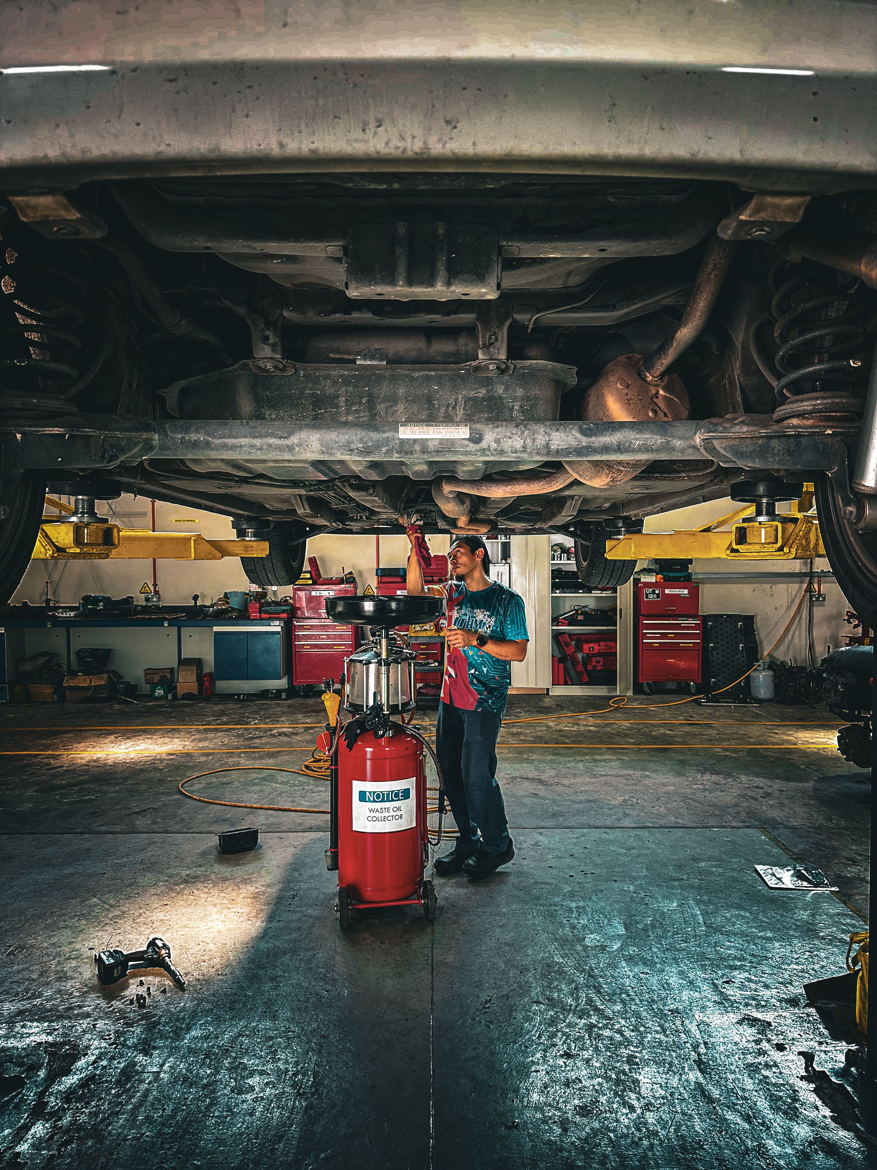 Mechanic shop storage and disposal inspection review